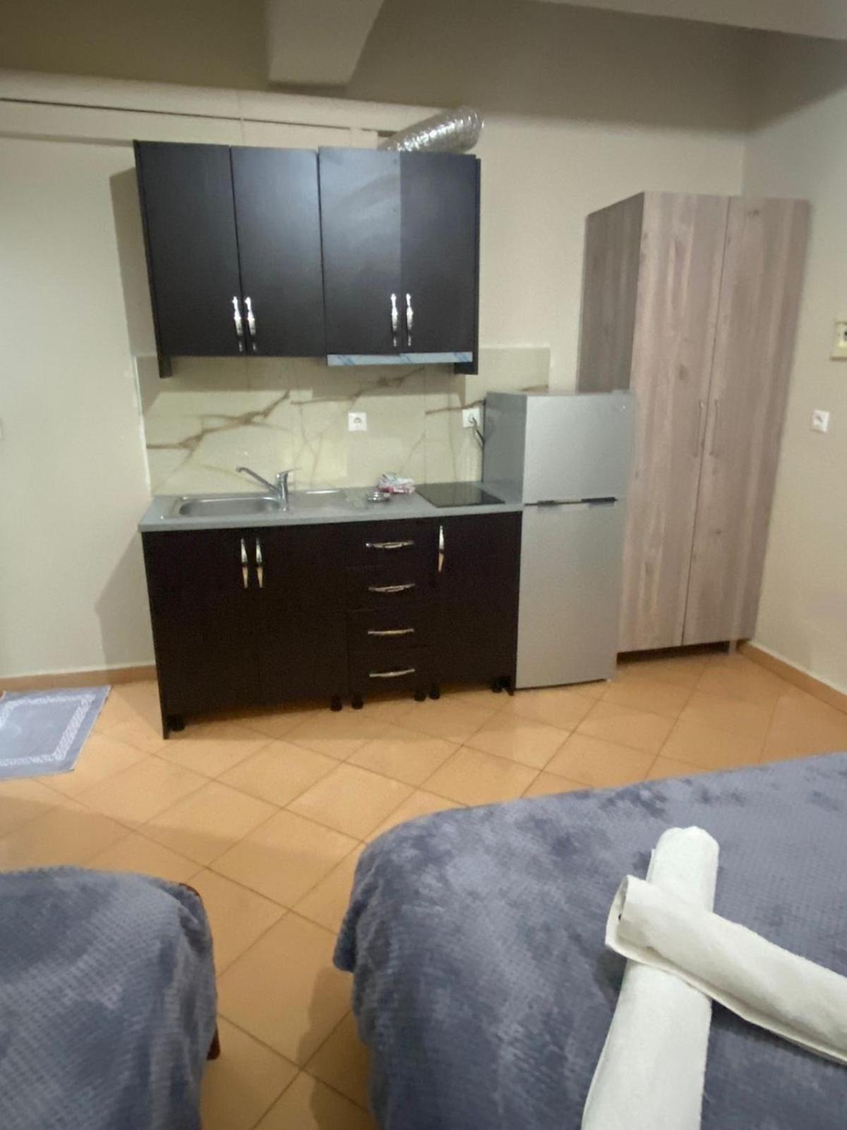 Studio Apartments Rizarjo คซามิล ภายนอก รูปภาพ