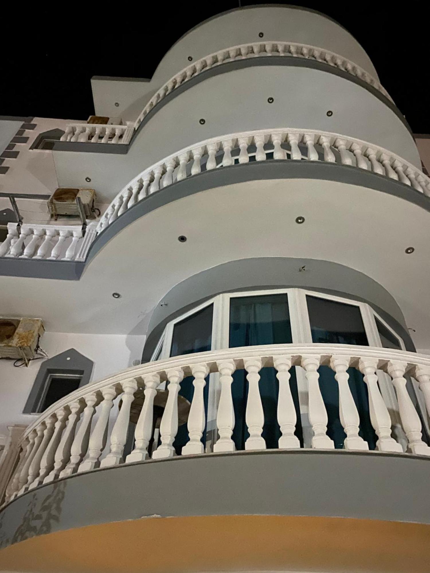 Studio Apartments Rizarjo คซามิล ภายนอก รูปภาพ