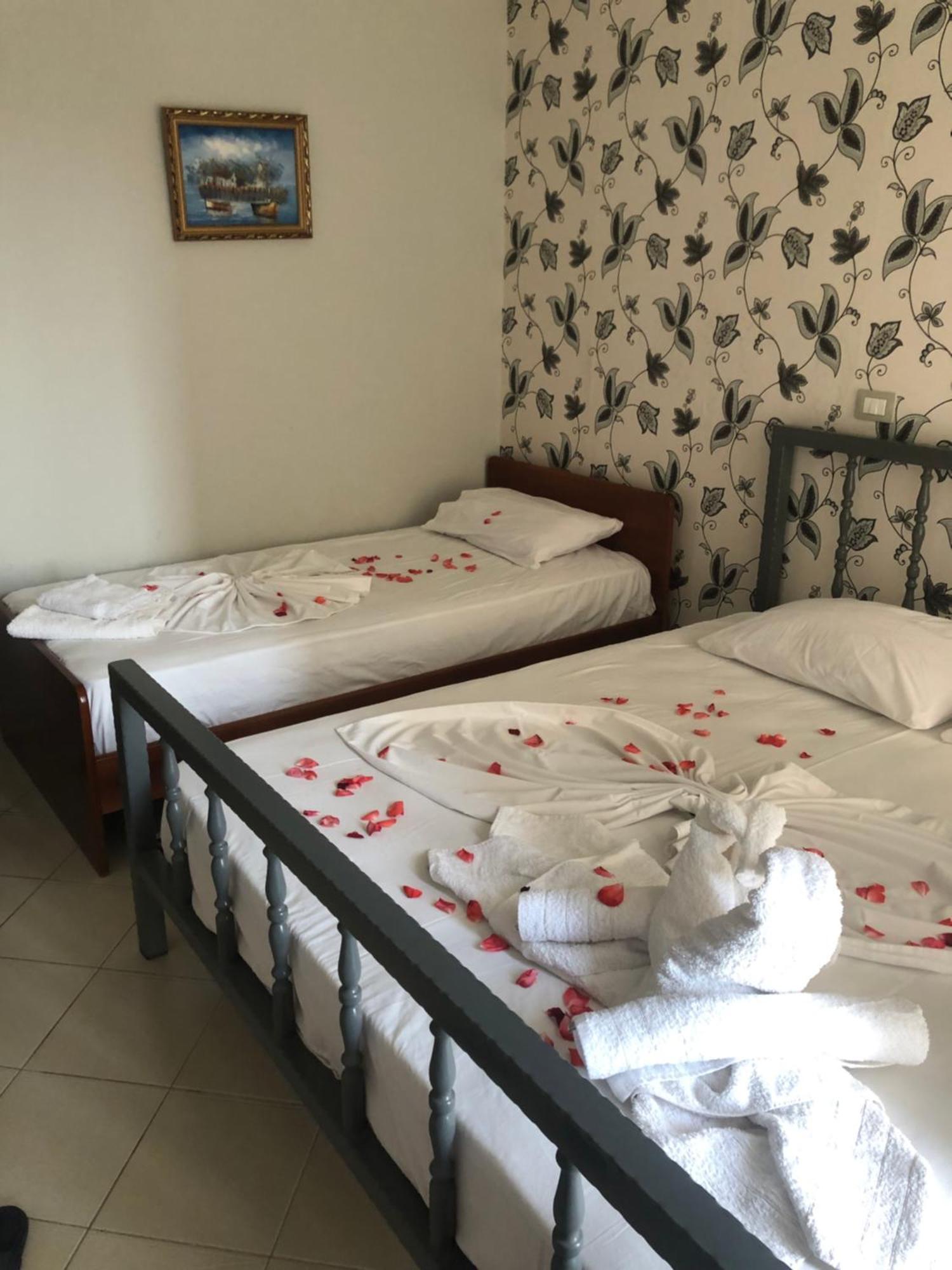 Studio Apartments Rizarjo คซามิล ภายนอก รูปภาพ