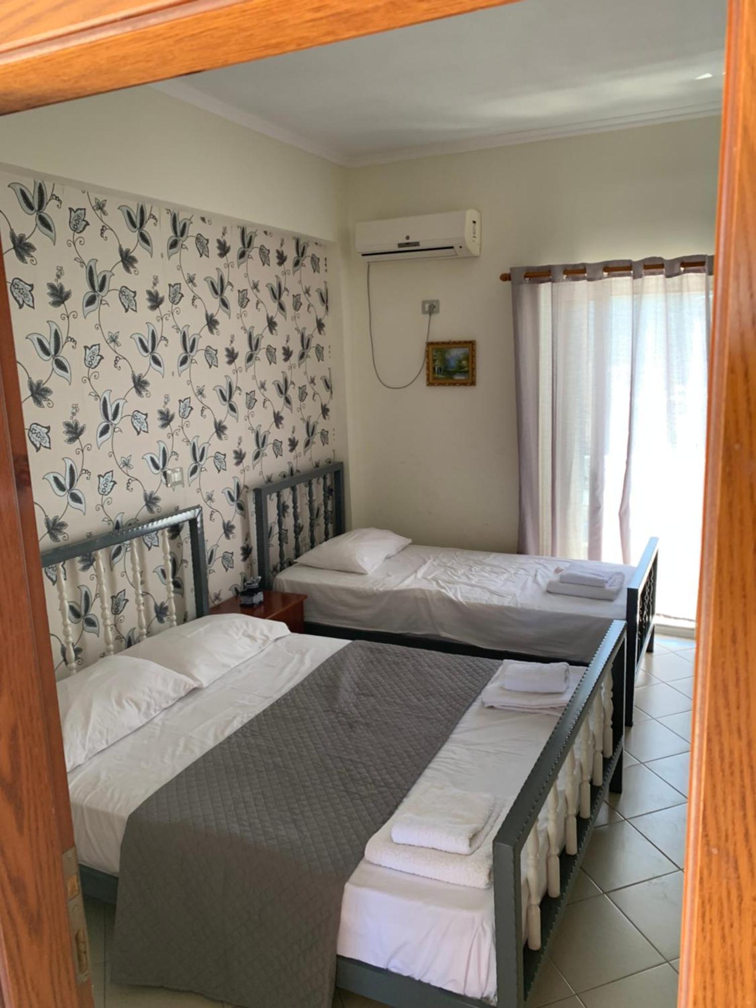 Studio Apartments Rizarjo คซามิล ภายนอก รูปภาพ