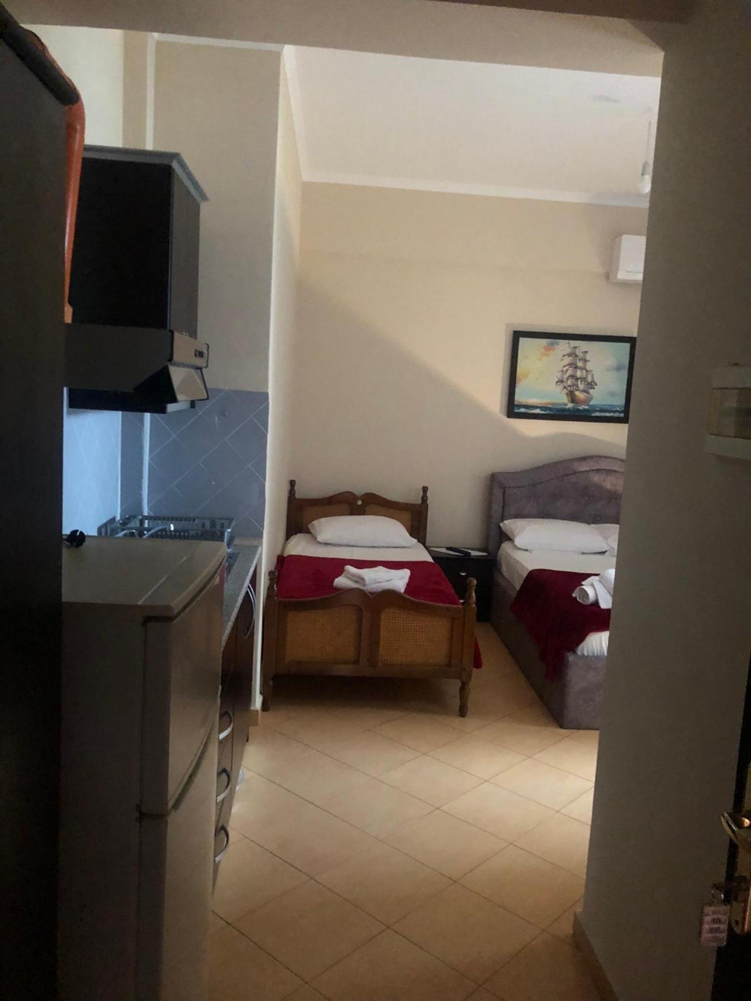 Studio Apartments Rizarjo คซามิล ภายนอก รูปภาพ