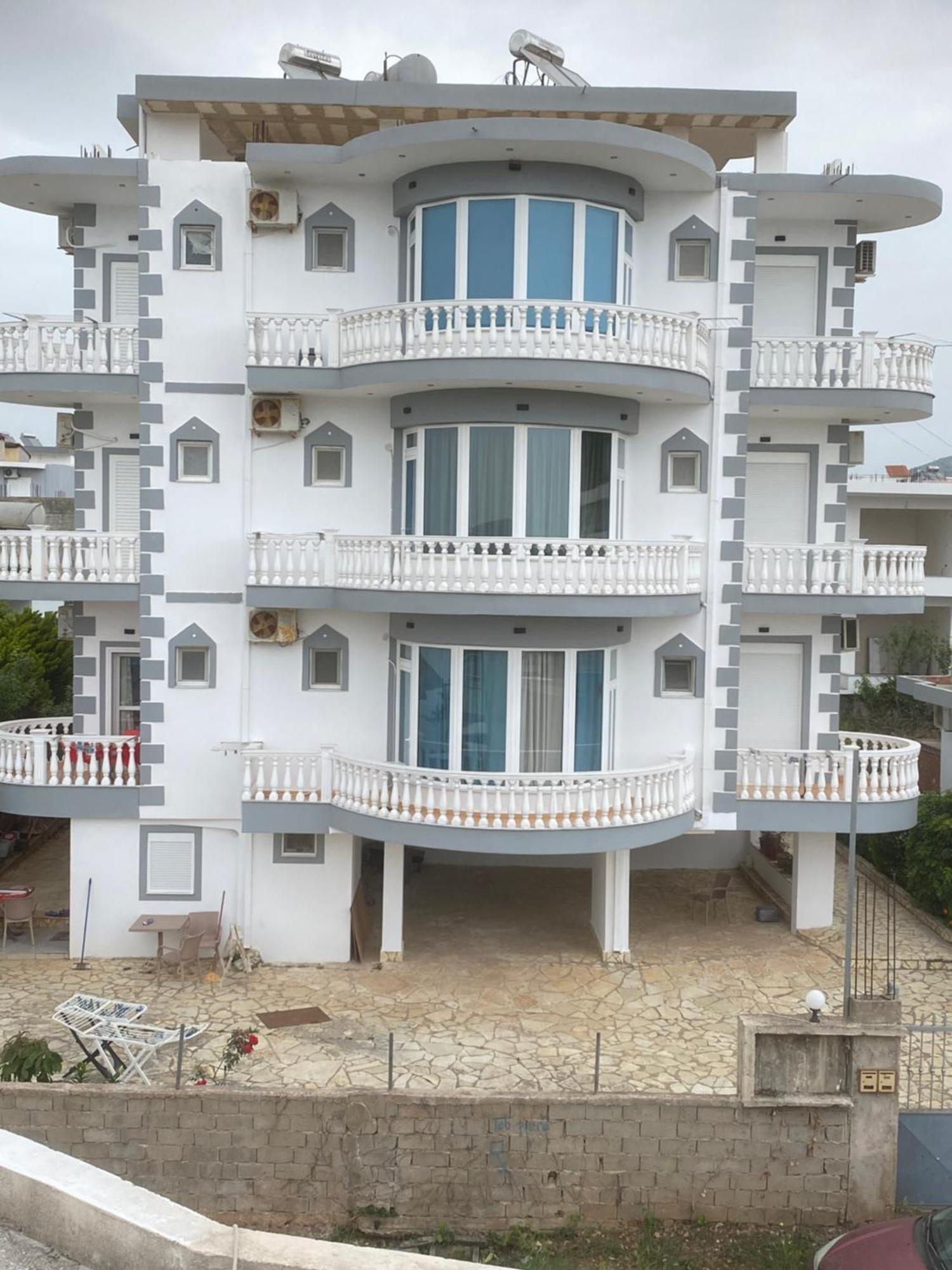 Studio Apartments Rizarjo คซามิล ภายนอก รูปภาพ